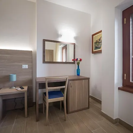 Mali Trevignano Piccolo 4* Trevignano Romano